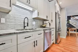 7 Hancock St, Newburyport, MA 01950 - Photo 12