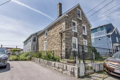 23 Ames St, Lowell, MA 01852 - Photo 18