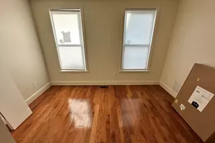 130 W 8th St, Boston, MA 02127 - Photo 16