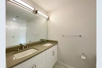 1650 Commonwealth Ave #404, Boston, MA 02135 - Photo 16