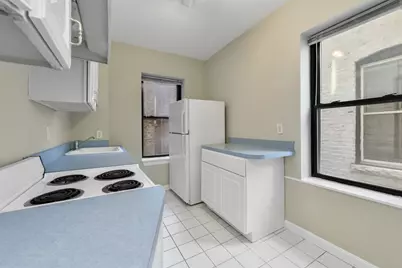 23 Temple St #4, Boston, MA 02114 - Photo 10
