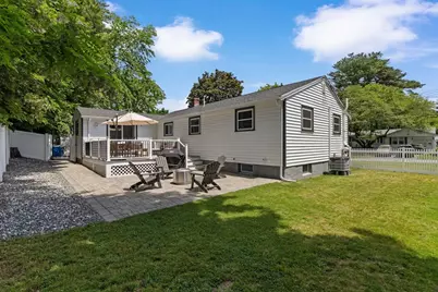 6 Oakland Ave, Tewksbury, MA 01876 - Photo 4