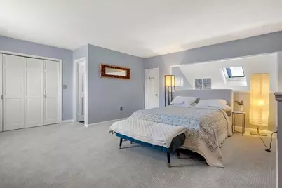 9 Barton Sq #201, Salem, MA 01970 - Photo 16