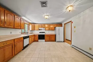 5 Mystic, Milford, MA 01757 - Photo 2