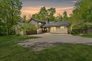154 Maxwell Rd, Monson, MA 01057 - Photo 2