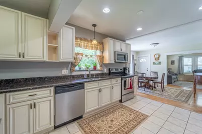 20 Drexel St, Worcester, MA 01602 - Photo 18