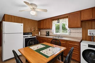 22 Myrtle Ave, Acushnet, MA 02743 - Photo 14