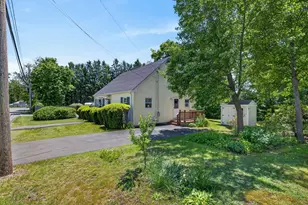 22 Myrtle Ave, Acushnet, MA 02743 - Photo 6