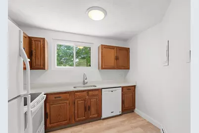 410 Fellsview Terrace #415, Stoneham, MA 02180 - Photo 2