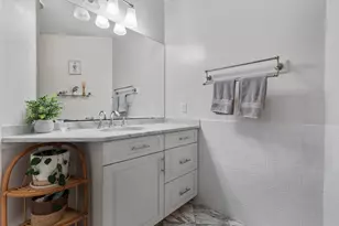 13 Harvard, Boston, MA 02129 - Photo 14