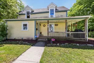 138 Charlton St, Southbridge, MA 01550 - Photo 4