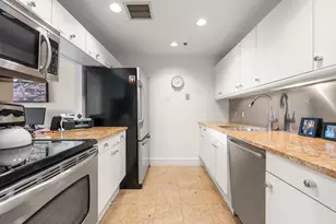 75-83 Cambridge Pkwy, Cambridge, MA 02142 - Photo 10