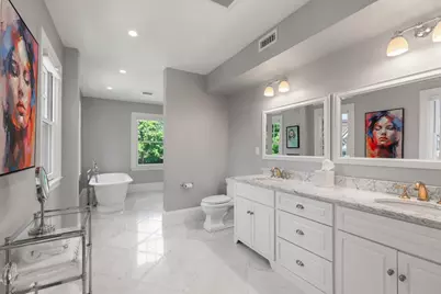 10 Burnham Rd, Newton, MA 02465 - Photo 18