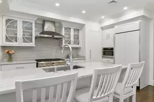 29 Fairfield St, Boston, MA 02116 - Photo 6