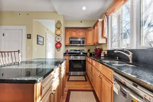 36 Independence Ave, Quincy, MA 02169 - Photo 4