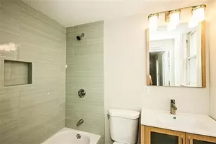 18 Cottage Park Ave, Cambridge, MA 02140 - Photo 6