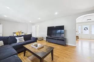 277 Tarkiln Hill Rd, New Bedford, MA 02745 - Photo 6