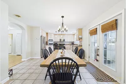 277 Tarkiln Hill Rd, New Bedford, MA 02745 - Photo 8