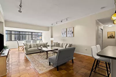 2 Hawthorne #17M, Boston, MA 02114 - Photo 22