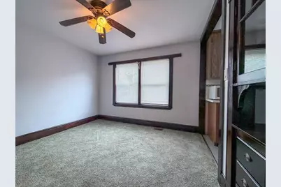 48 Fountain St #48, Medford, MA 02155 - Photo 6