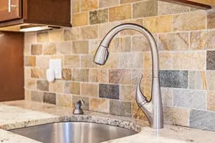 146 Athens St, Boston, MA 02127 - Photo 10