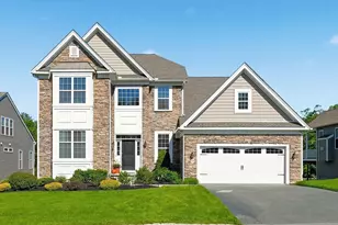 49 Pine Tree Dr, Methuen, MA 01844 - Photo 1