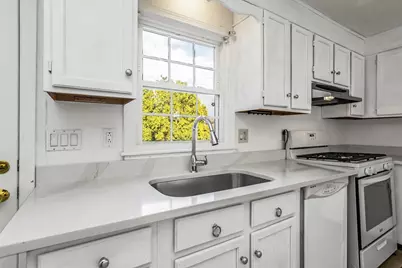 23 Hobson St #23, Lawrence, MA 01841 - Photo 2