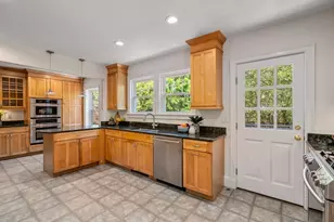 42 Fairmont St, Belmont, MA 02478 - Photo 12