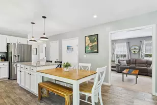 75 Erin Ct, New Bedford, MA 02745 - Photo 6