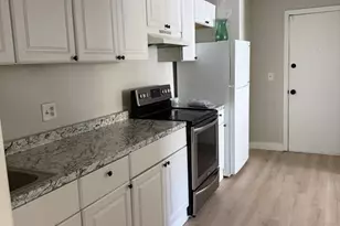 20 Hy-Sil Ave, Chelsea, MA 02150 - Photo 18