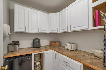537 Pingree Hill, Auburn, NH 03032 - Photo 14