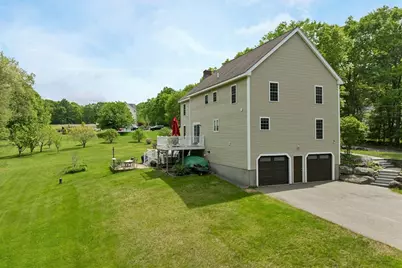 537 Pingree Hill, Auburn, NH 03032 - Photo 4