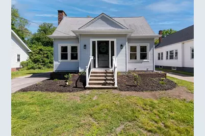35 Brook St, Seekonk, MA 02771 - Photo 1