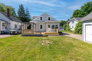 35 Brook St, Seekonk, MA 02771 - Photo 2