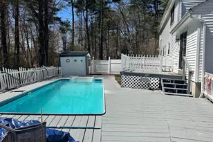 10 Pinecrest Rd, Uxbridge, MA 01569 - Photo 14