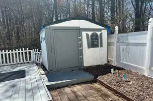 10 Pinecrest Rd, Uxbridge, MA 01569 - Photo 10