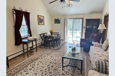 10 Pinecrest Rd #10, Uxbridge, MA 01569 - Photo 8