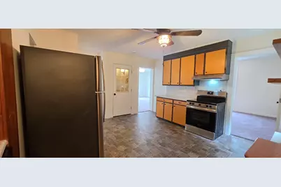 16 Central Street #2, West Brookfield, MA 01585 - Photo 2