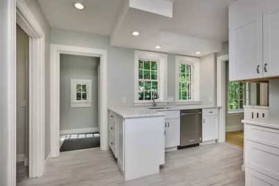 43 Woodlawn Ave, Northampton, MA 01060 - Photo 8