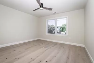 36 Floyd St, Revere, MA 02151 - Photo 16