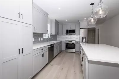 36 Floyd St, Revere, MA 02151 - Photo 10