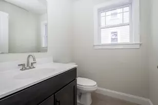 36 Floyd St, Revere, MA 02151 - Photo 14