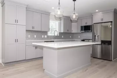 36 Floyd St, Revere, MA 02151 - Photo 10