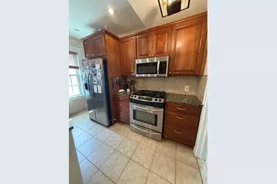 31 Mt Vernon St #3, Boston, MA 02125 - Photo 4