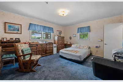20 Indian Point Rd, Webster, MA 01570 - Photo 18
