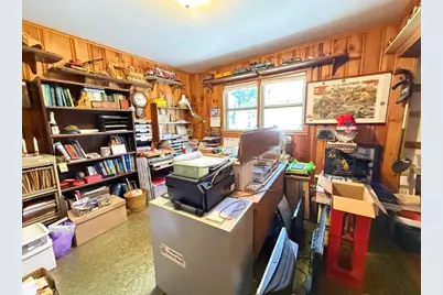 20 Indian Point Rd, Webster, MA 01570 - Photo 8