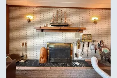 20 Indian Point Rd, Webster, MA 01570 - Photo 6