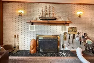 20 Indian Point Rd, Webster, MA 01570 - Photo 6