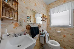 20 Indian Point Rd, Webster, MA 01570 - Photo 14