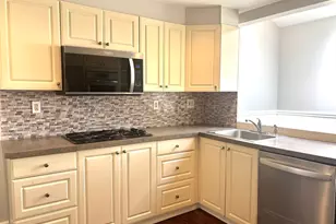 20 Lower E St, Dedham, MA 02026 - Photo 2